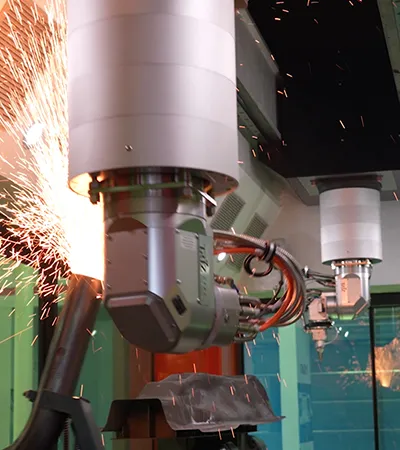 Máy Cắt Laser 3D Hai Trạm
